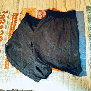 GapFIt Black Work out / Running Short with Built-in Underwear x2